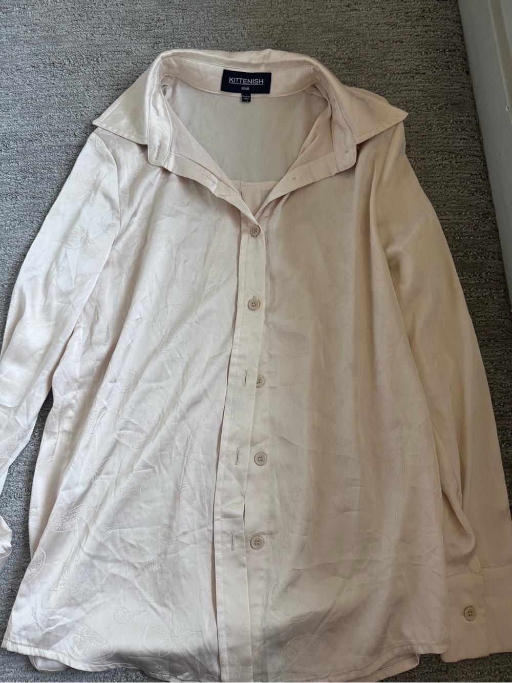 Kittenish Light Cream/BlushButton-Down
